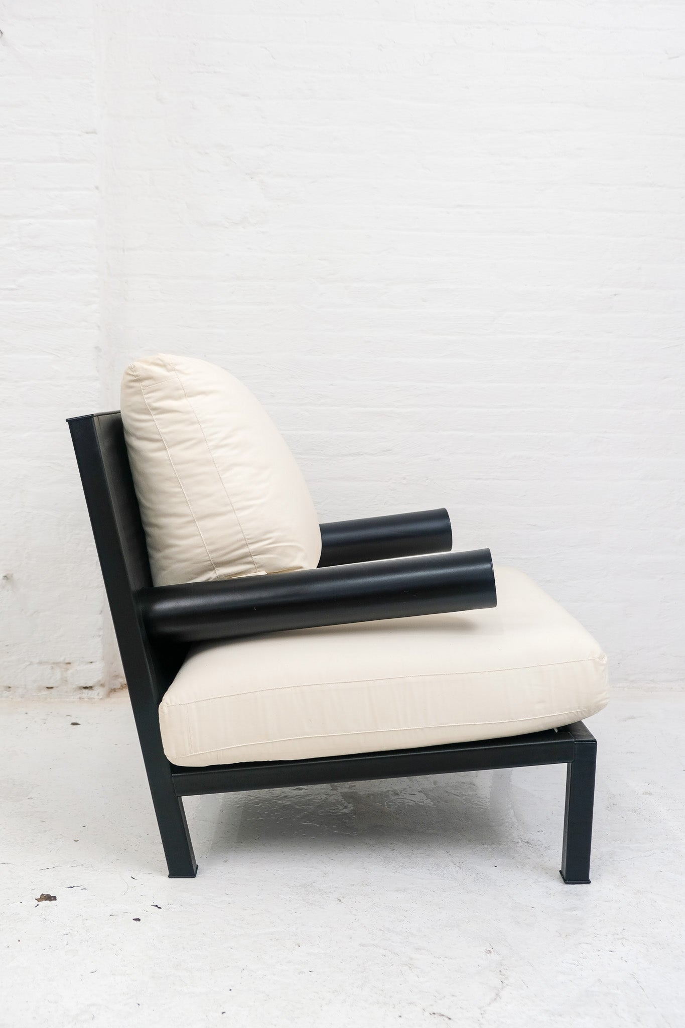 Baisity' for B&B Italia by Antonio Citterio – renewfinds