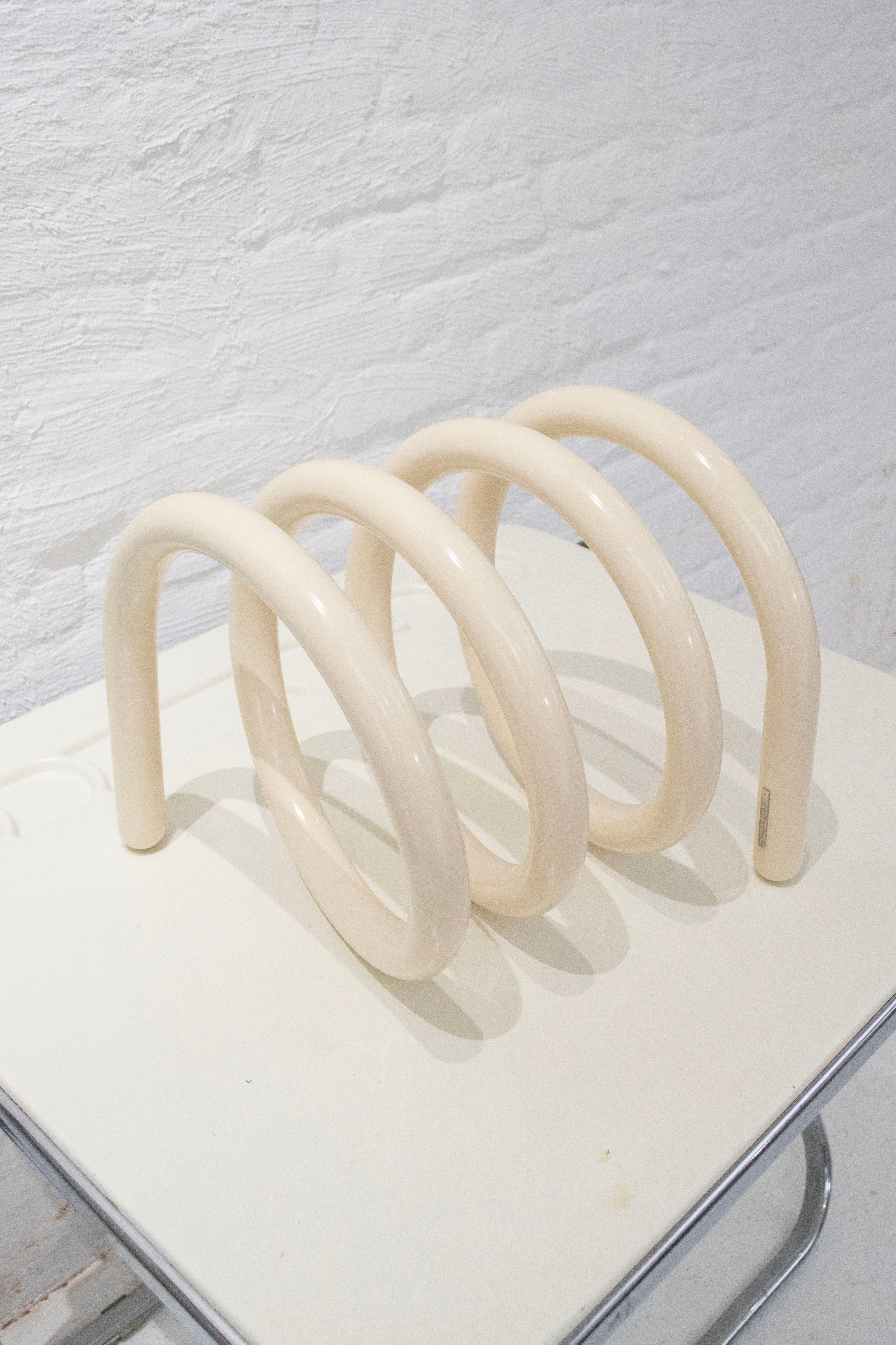 Gustaf Westman Spiral Standi – renewfinds