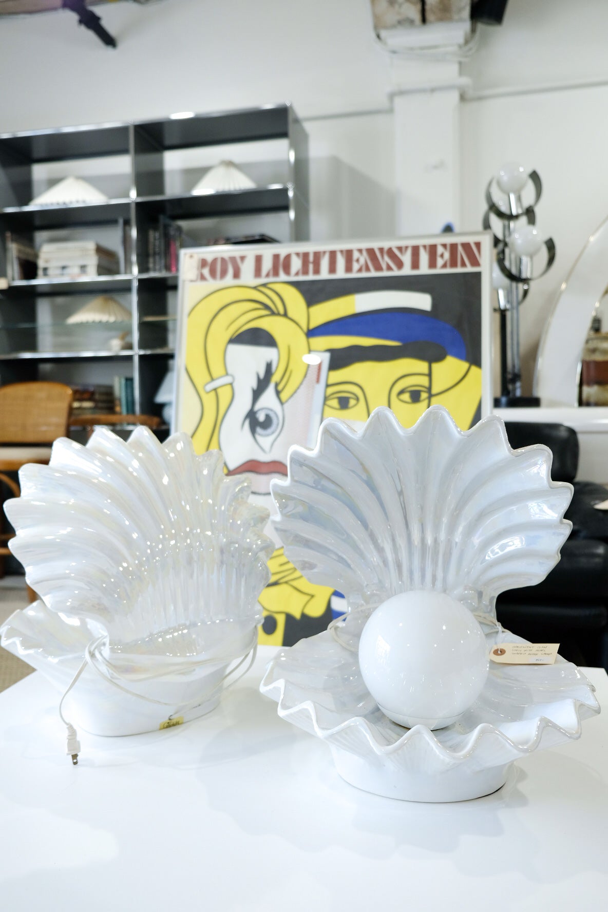 Vintage Large Pearlescent Ceramic Clam Lamp – renewfinds