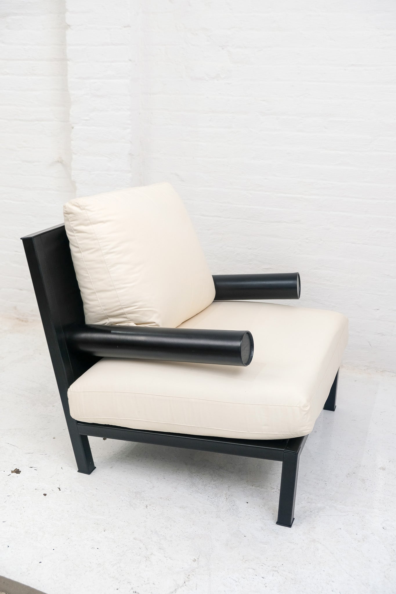 Baisity' for B&B Italia by Antonio Citterio – renewfinds
