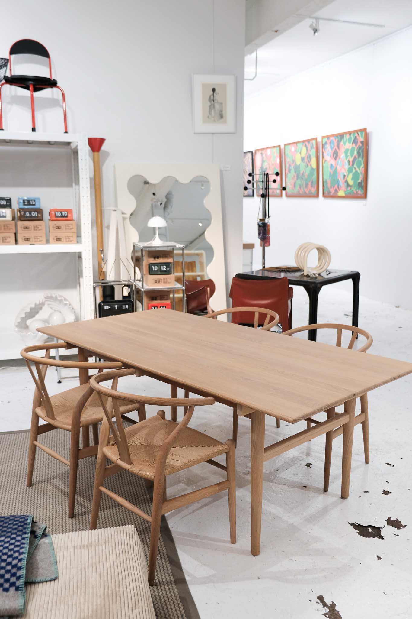 CH327 Dining Table by Hans Wegner from Carl Hansen & Son