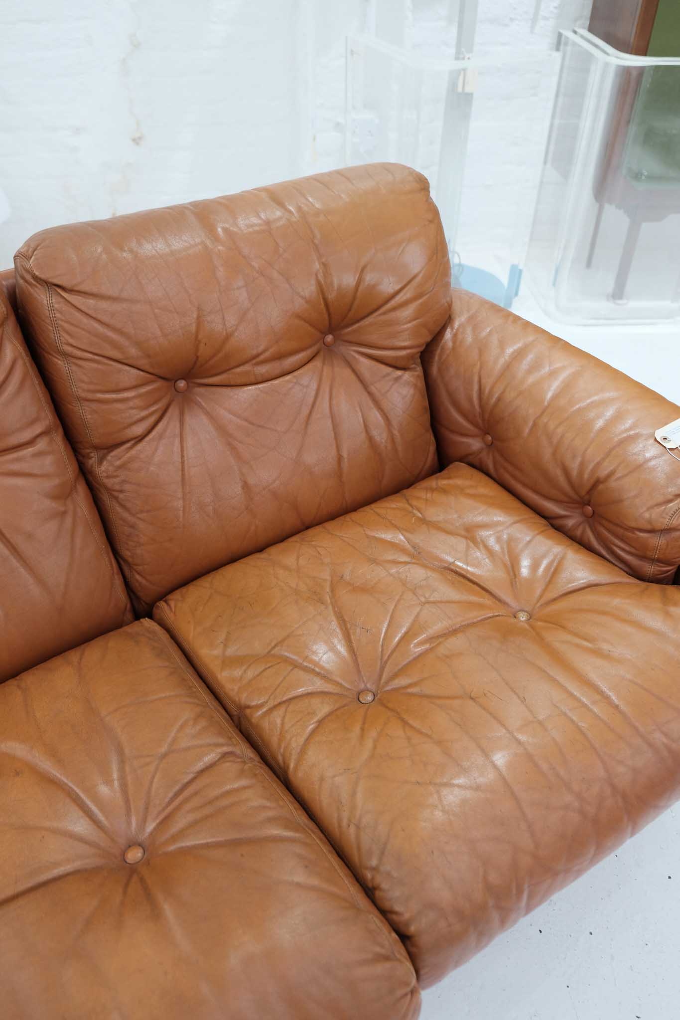 Coronado Leather Loveseat by Afra and Tobia Scarpa