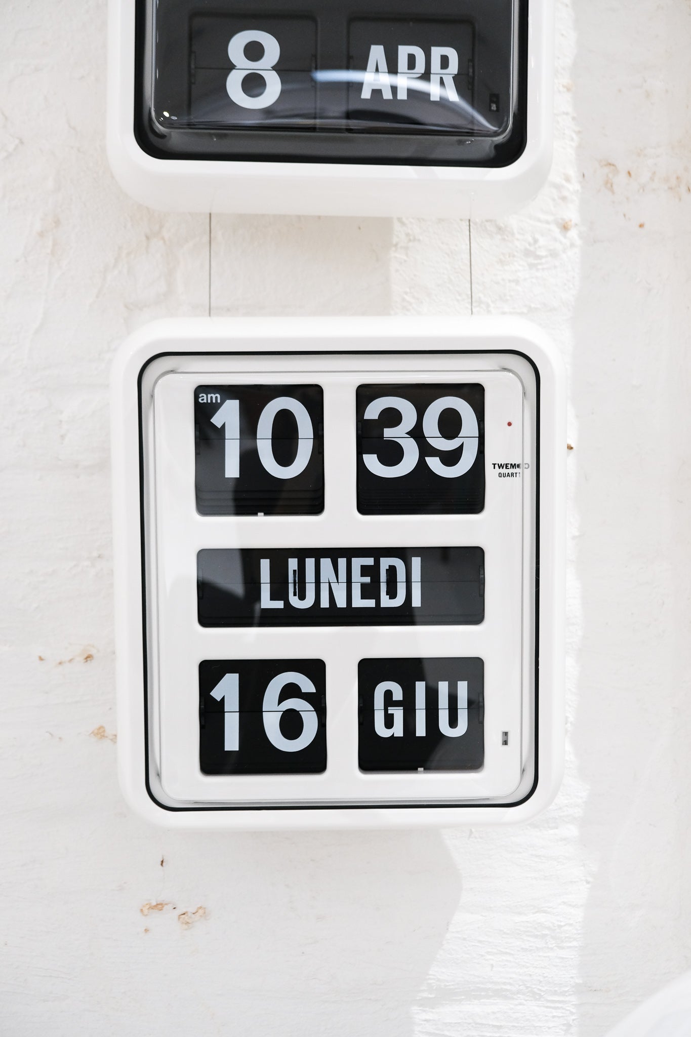 TWEMCO Calendar Wall Flip Clock BQ-170 – renewfinds