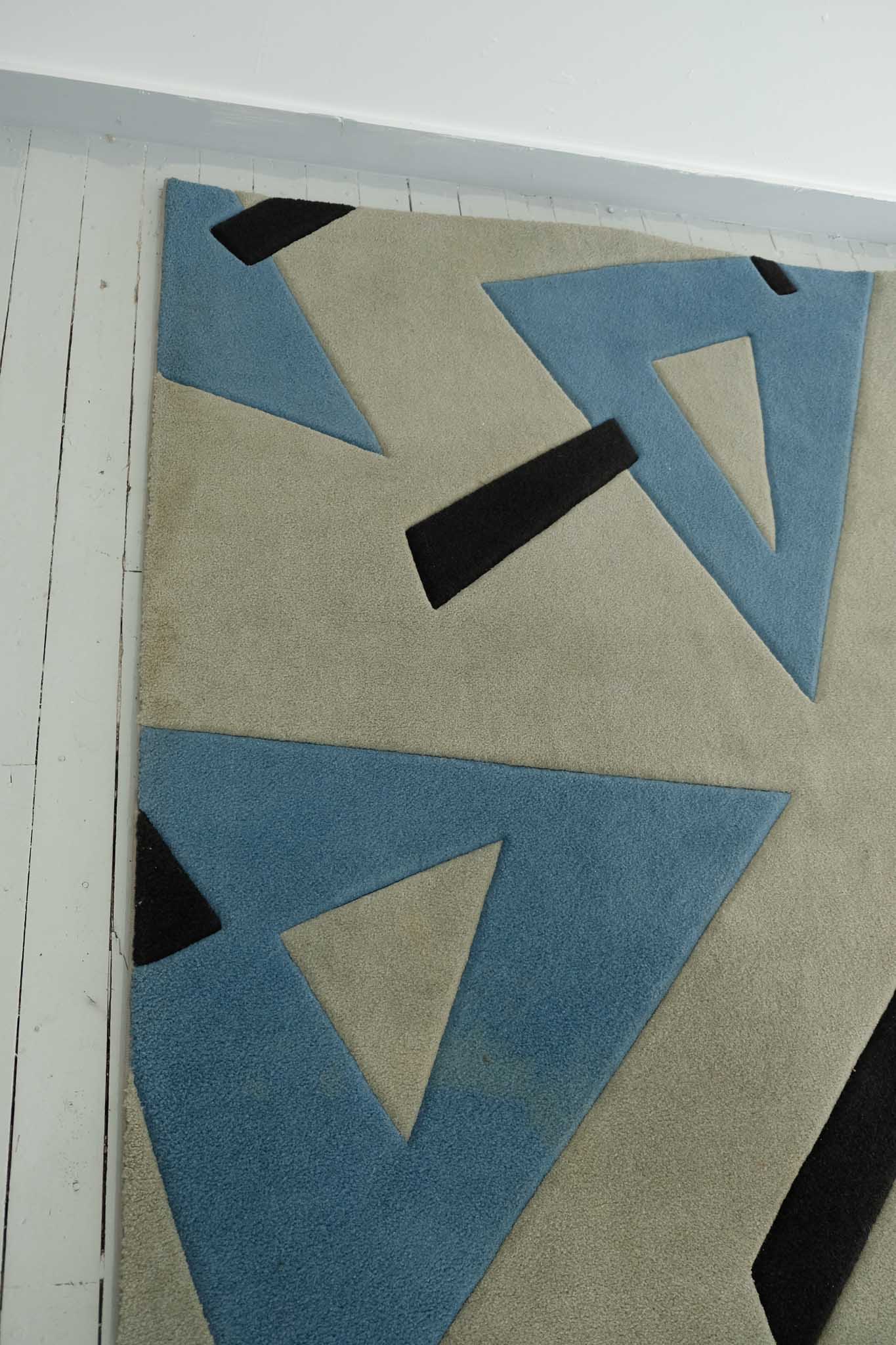 Geometric Graphic Area Rug 6' x 10' – renewfinds