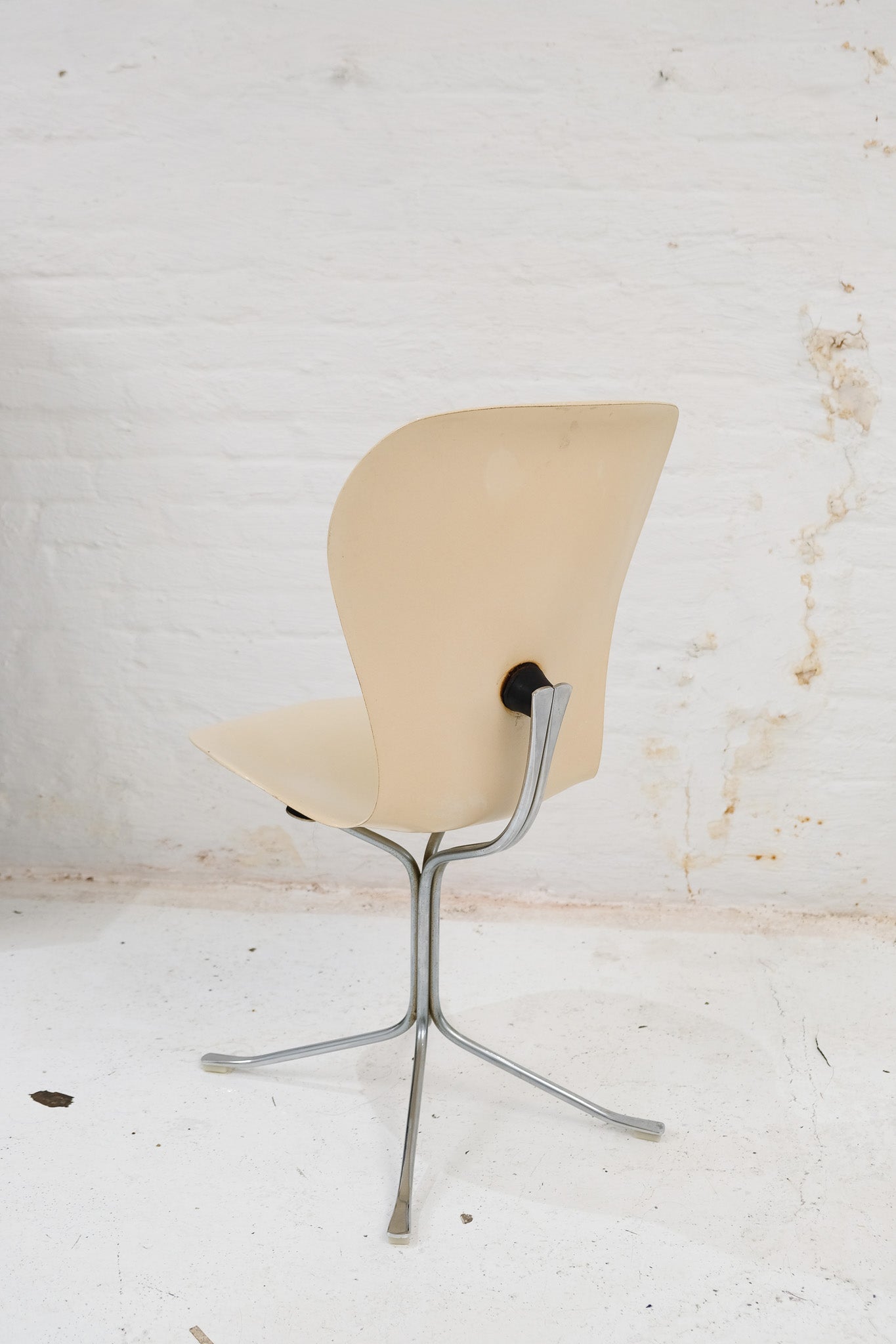 Ion Dining Chairs by Gideon Kramer for Space Needle
