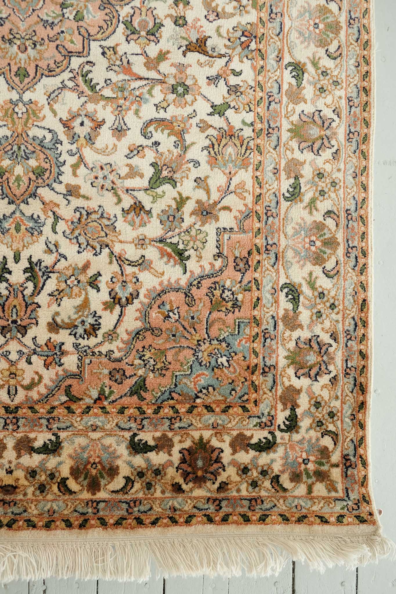 Kashmir Beige Hand Knotted Silk Persian Area Rug 3'1 x 5'1