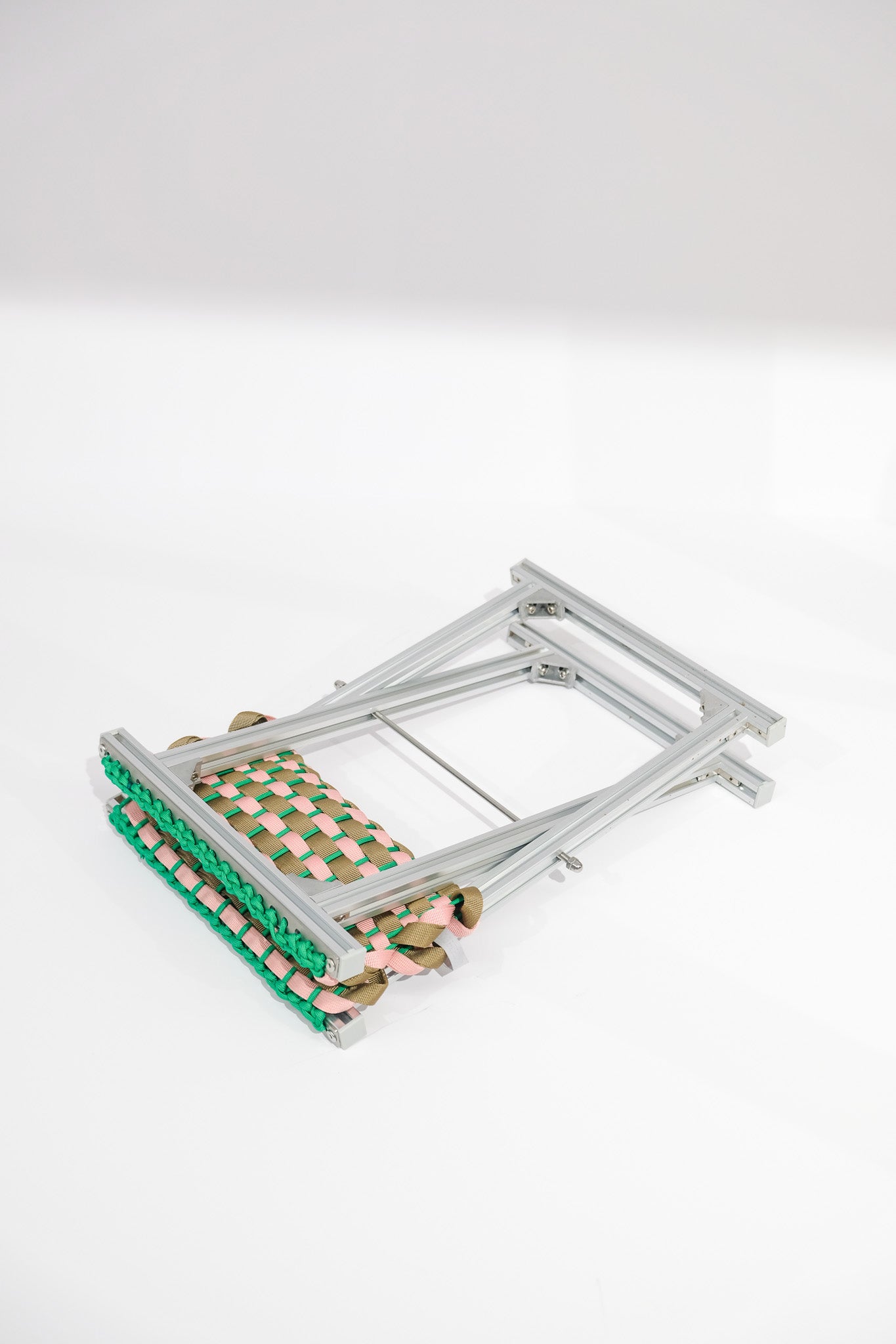 MAZHA Stool/ Tan + Powder Pink