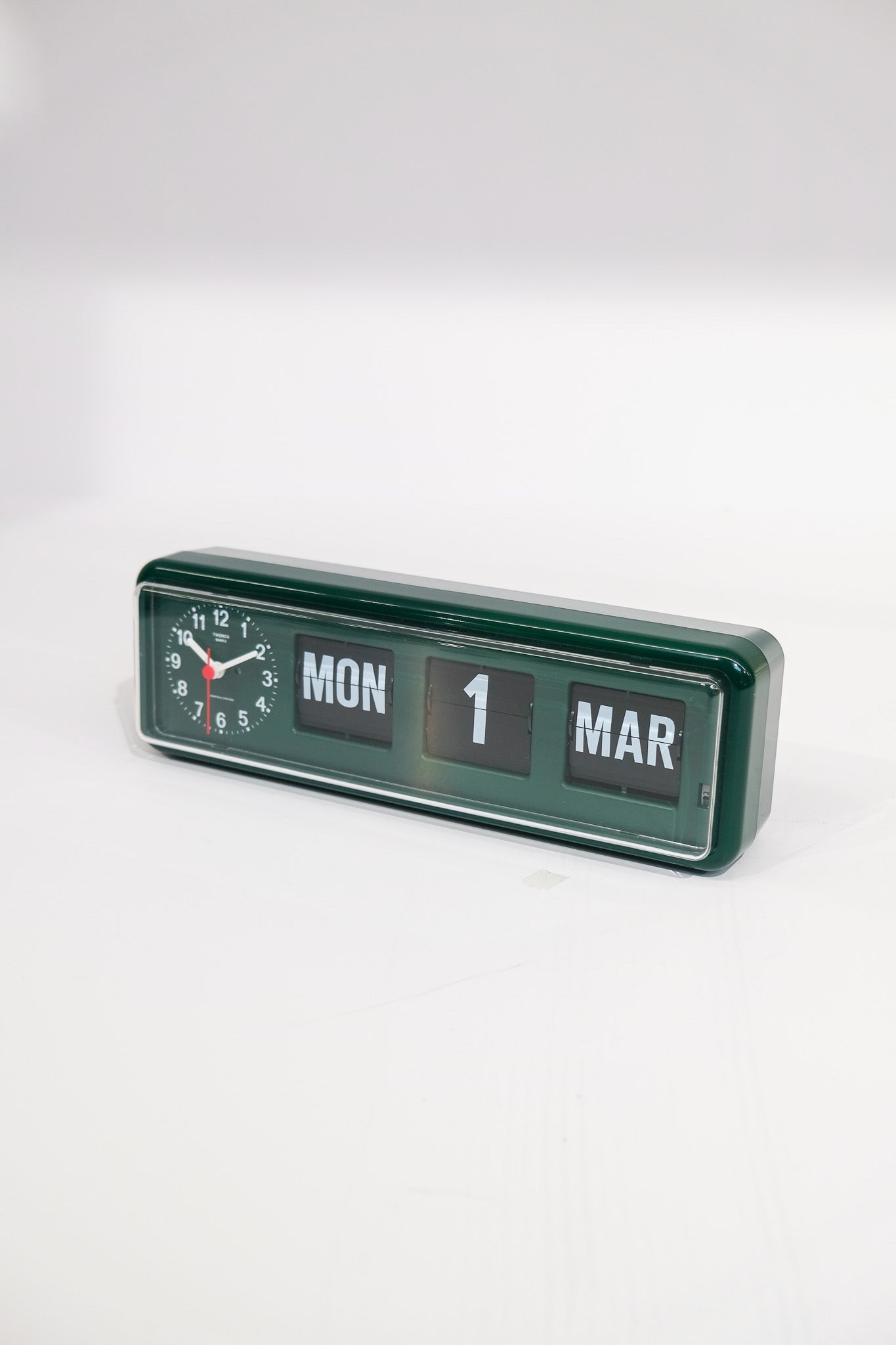 TWEMCO Calendar Flip Clock BQ-38