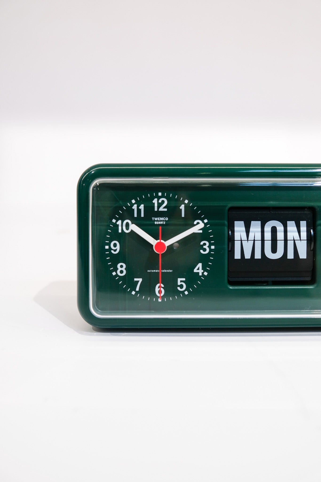 TWEMCO Calendar Flip Clock BQ-38