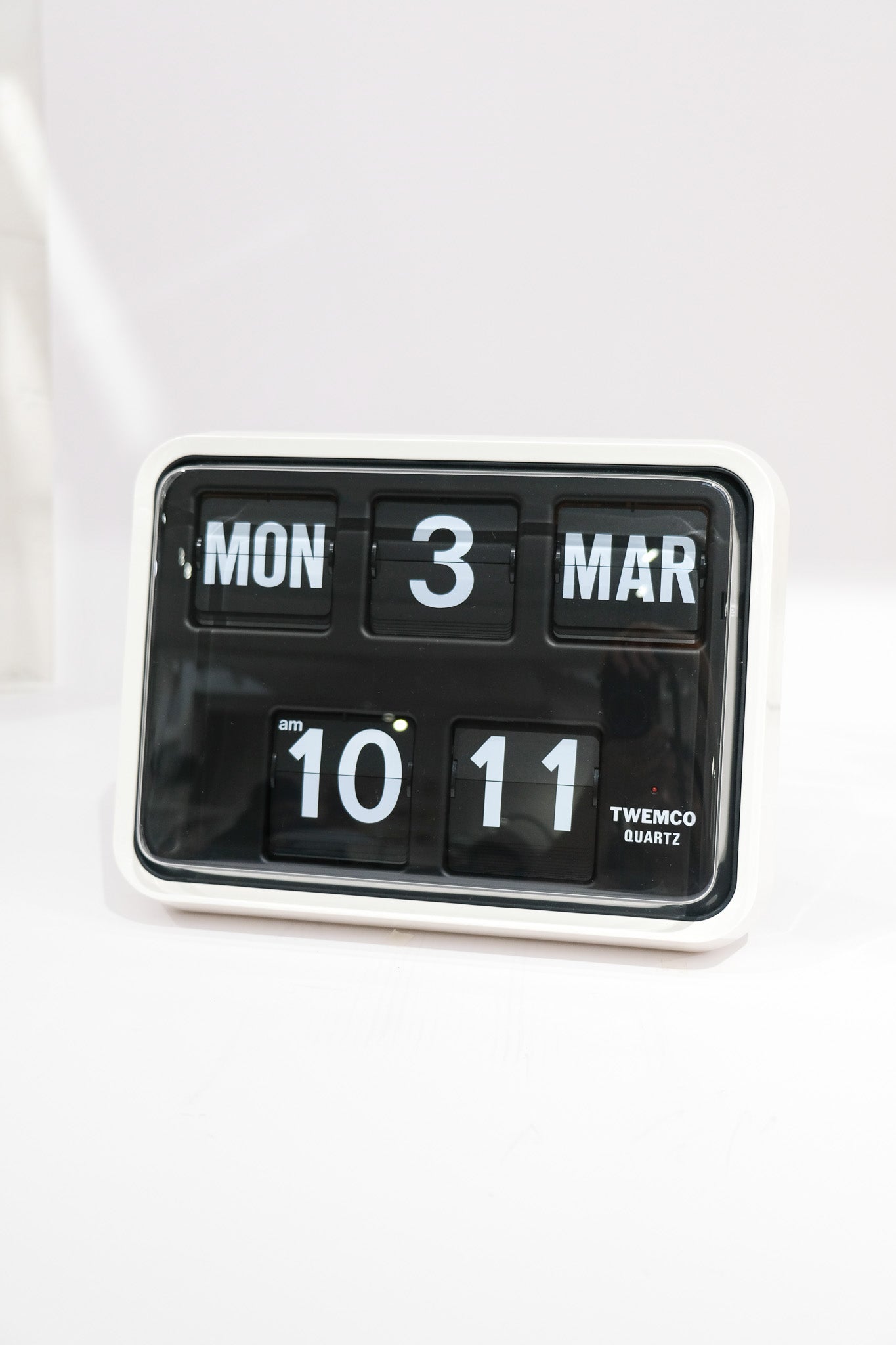 TWEMCO Calendar Wall Flip Clock BQ-17