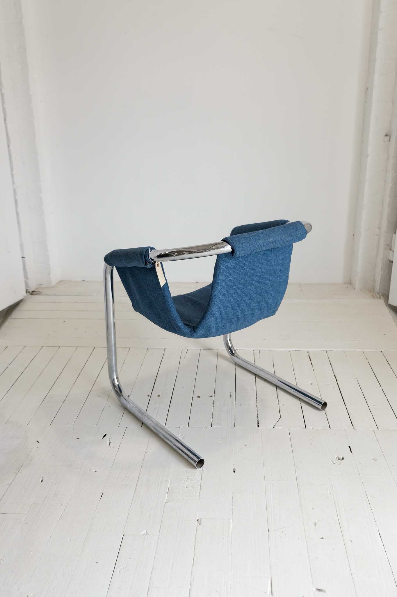 Vecta Zermatt Sling Fabric Lounge Chair : RENTAL