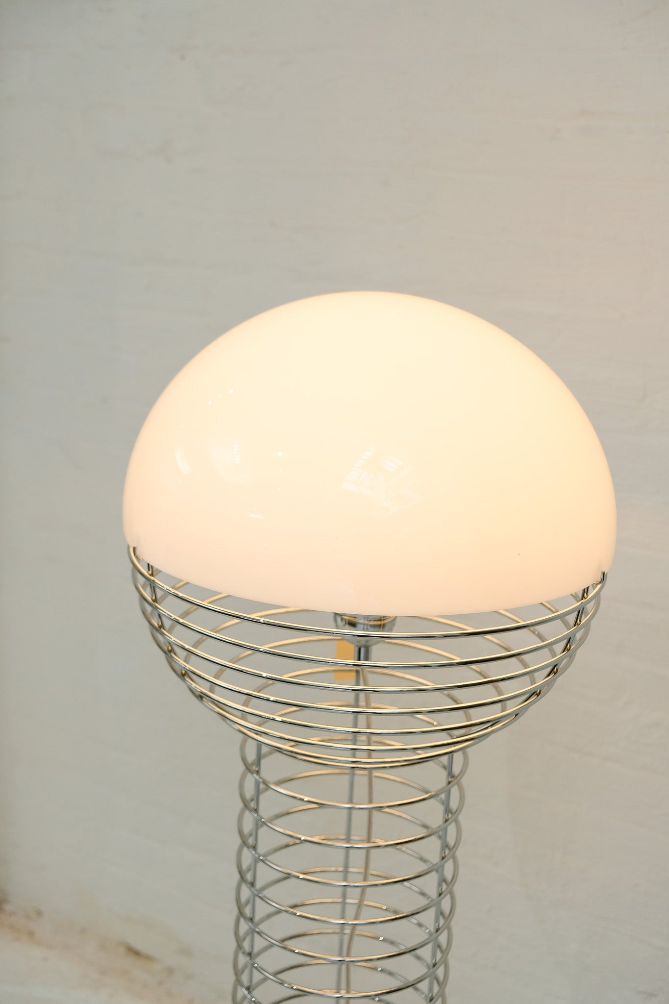 Verpan Verner Panton Wire Floor Lamp: RENTAL