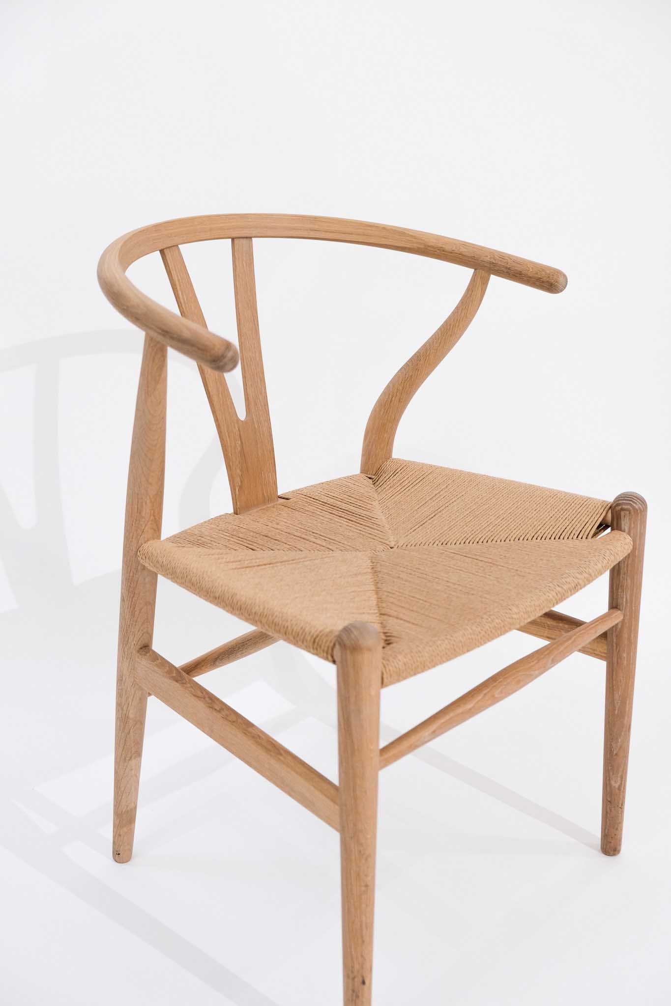 Wishbone Chair by Hans Wegner from Carl hansen and Son