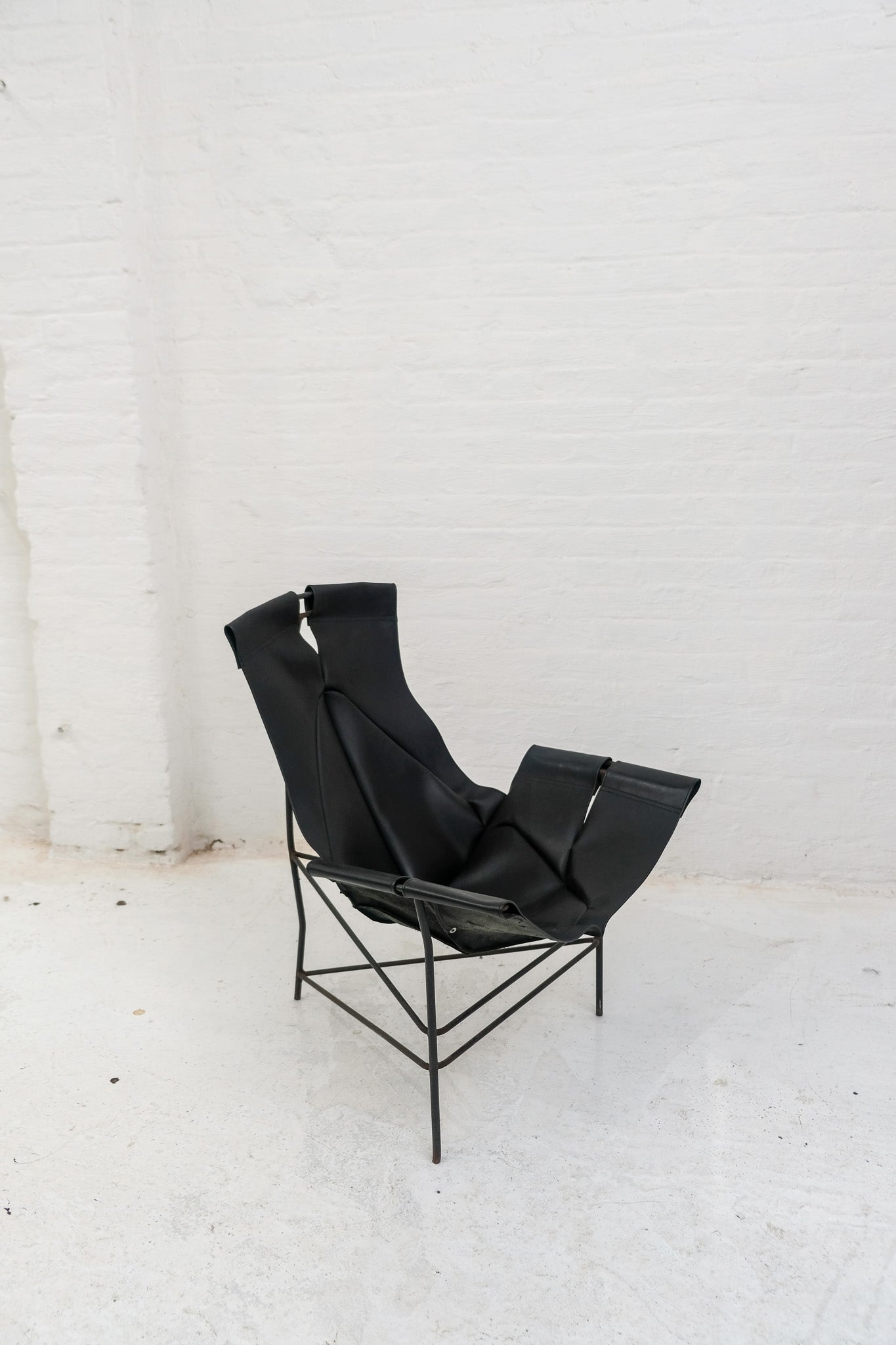 Wrought Iron Jerry Johnson Leather Sling: RENTAL