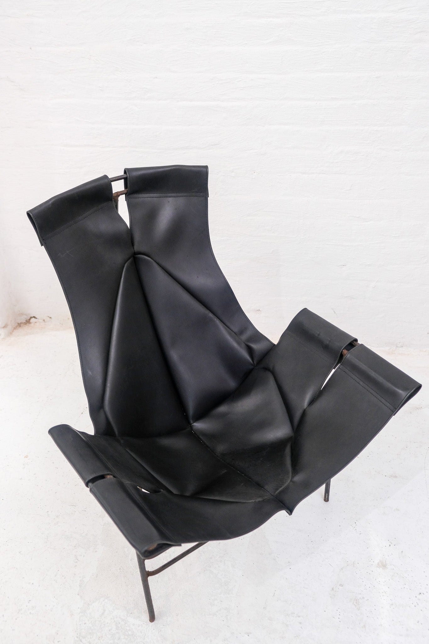 Wrought Iron Jerry Johnson Leather Sling: RENTAL