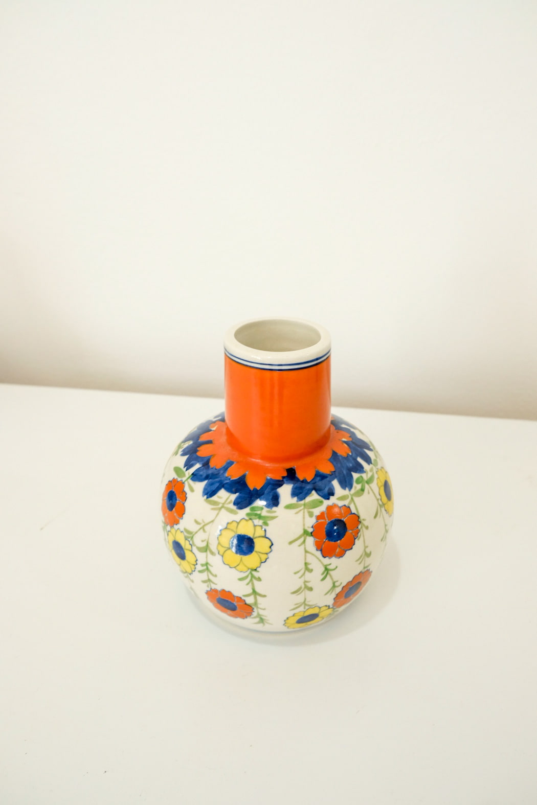 Vintage Kinkozan Japanese Bottle Vase Floral