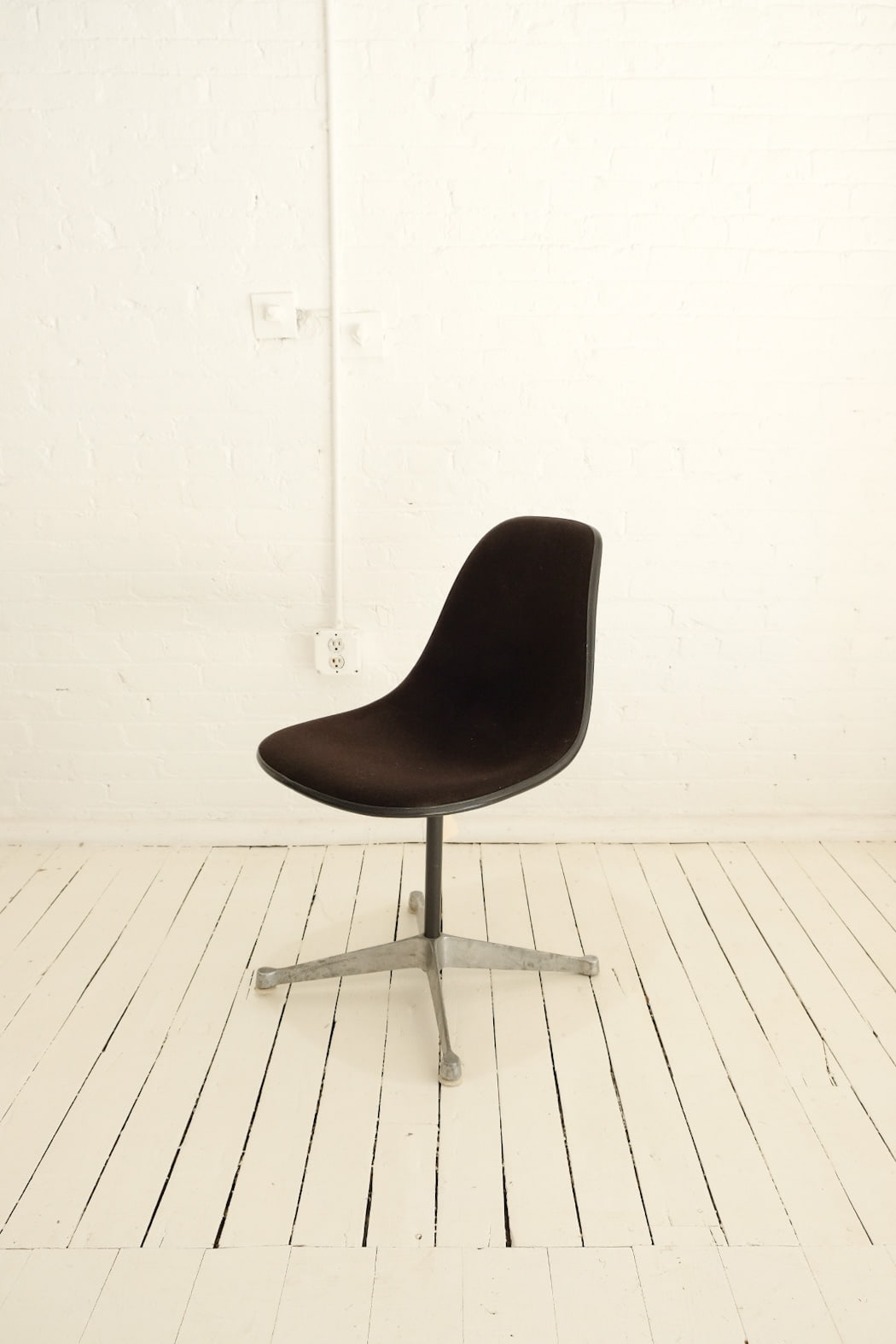 Eames Swivel Chair by Herman Miller