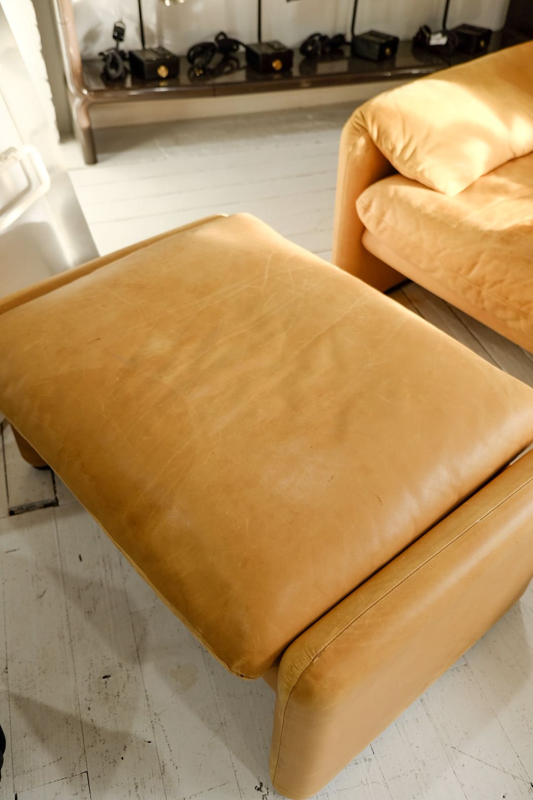 Maralunga Leather Armchair by Vico Magistretti for Cassina