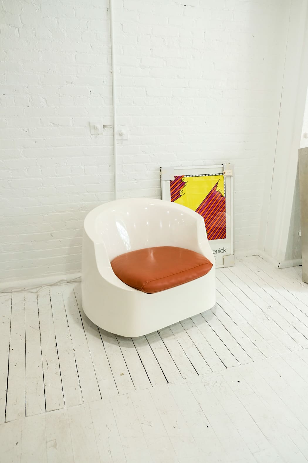 Italian Space Age Fiberglass Lounge Chair by Moreddi